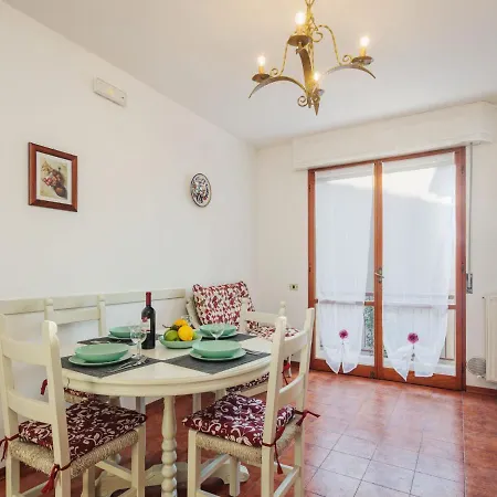 La Rocchetta By Interhome