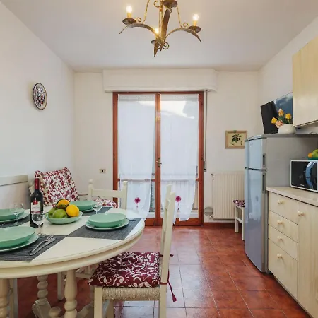 La Rocchetta By Interhome Marina di Pietrasanta